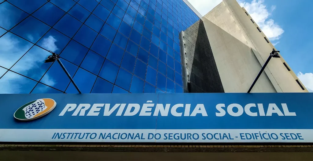 Concurso INSS 2026: 8.500 Vagas Solicitadas para Técnico e Analista; até R$ 9,8 mil!